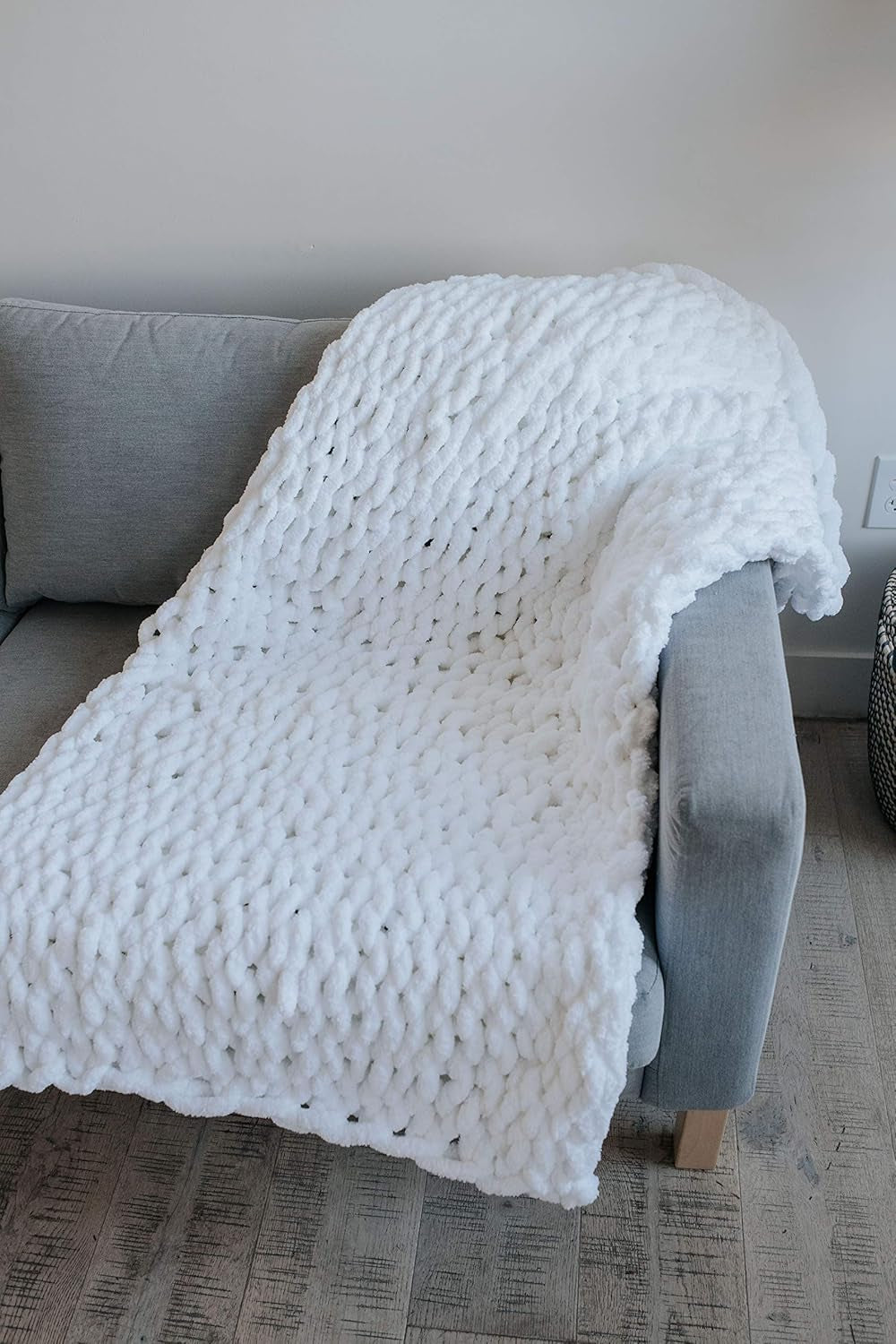 Chunky Knit Blanket- Soft Blanket- Handmade Chenille Yarn Throw Blanket (50X60)